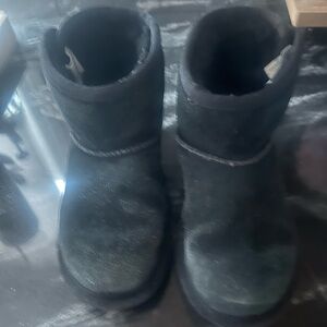 Kids black Ugg boots